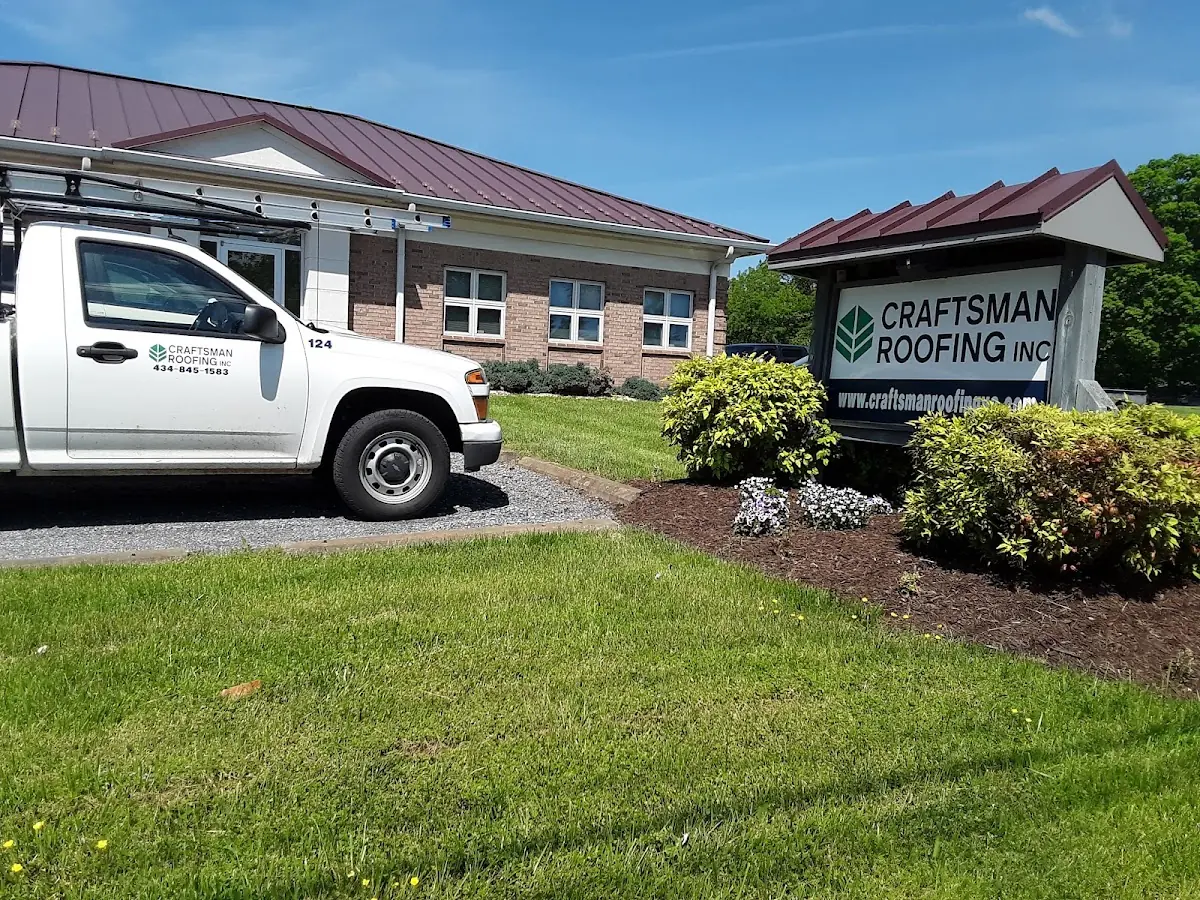 Quality Ice Dam Removal by experienced craftsmen in Hickory Tree